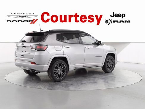 Certified 2022 Jeep Compass High Altitude image 5