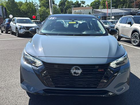 Certified 2025 Nissan Sentra SR w/ Midnight Edition FWD image 2