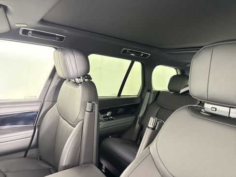 New 2026 Land Rover Range Rover SE AWD/4WD image 23
