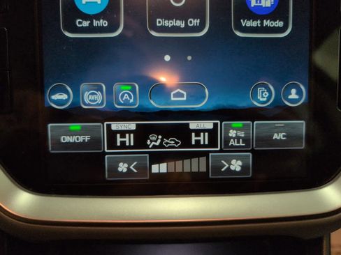 Used 2024 Subaru Crosstrek 2.0i Premium image 23