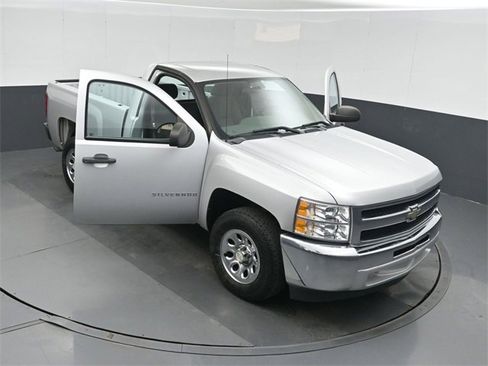 Used 2013 Chevrolet Silverado 1500 W/T w/ LS Package image 49
