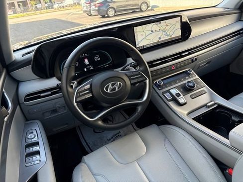 Used 2024 Hyundai Palisade SEL FWD image 28