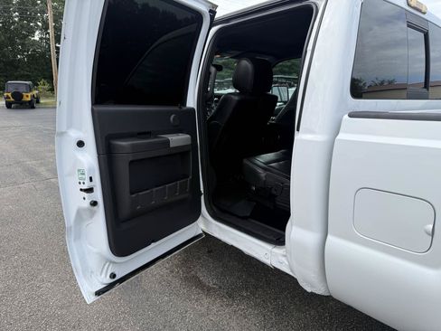 Used 2013 Ford F350 Lariat w/ Chrome Pkg AWD/4WD image 30