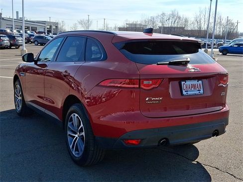 Used 2020 Jaguar F-PACE Premium image 4