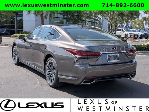 Used 2018 Lexus LS 500 w/ Luxury Package RWD image 11