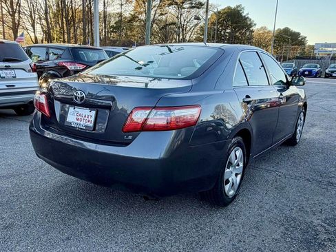 Used 2009 Toyota Camry LE image 4