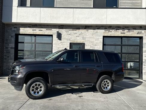 Used 2018 Chevrolet Tahoe LT image 7
