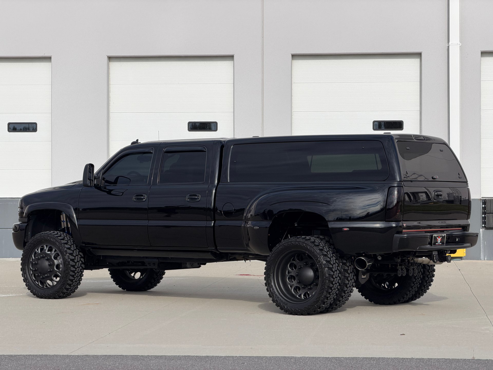 Used 2007 GMC Sierra 3500 SLT w/ Heavy-Duty Power Package AWD/4WD image 36
