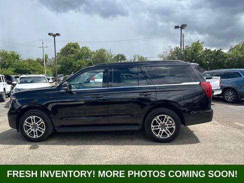 Used 2025 Ford Expedition Active AWD/4WD image 5