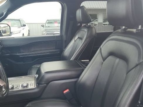 Used 2021 Ford Expedition Max Limited AWD/4WD image 12