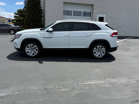 Used 2021 Volkswagen Atlas Cross Sport SE AWD/4WD image 5
