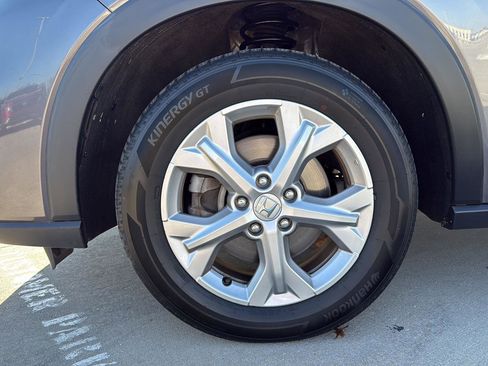 Used 2023 Honda HR-V LX image 5