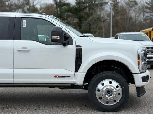 New 2026 Ford F450 4x4 Crew Cab Super Duty image 3