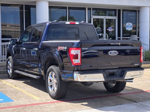 Used 2021 Ford F150 Lariat w/ Equipment Group 502A High AWD/4WD image 3