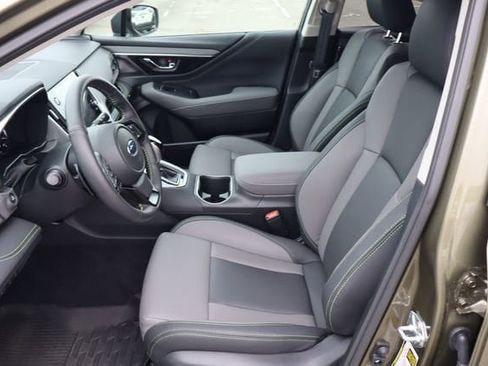 Certified 2025 Subaru Outback Onyx Edition w/ Popular Package #2 image 18