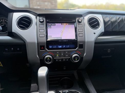 Used 2014 Toyota Tundra Platinum image 26