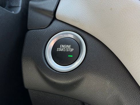 Used 2024 Chevrolet Equinox LS w/ LS Convenience Package image 34