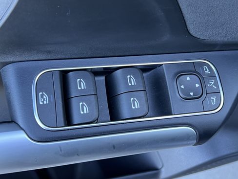 Certified 2025 Mercedes-Benz GLA 250 image 15