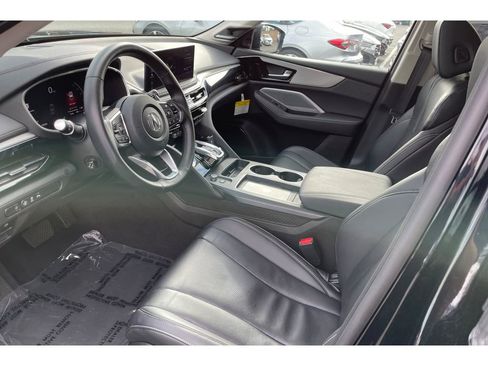 Certified 2025 Acura MDX w/Technology Package image 9