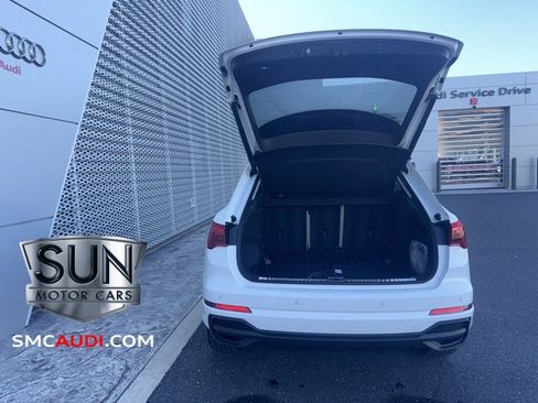 Certified 2025 Audi Q3 2.0T Premium Plus w/ Premium Plus Package image 23