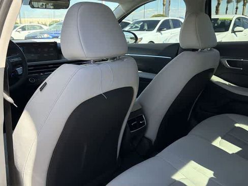 New 2026 Hyundai Sonata SEL FWD image 15