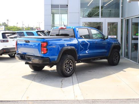 Used 2024 Chevrolet Colorado ZR2 w/ Safety Package AWD/4WD image 6