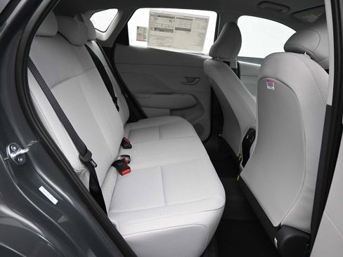 New 2026 Hyundai Kona SE image 12