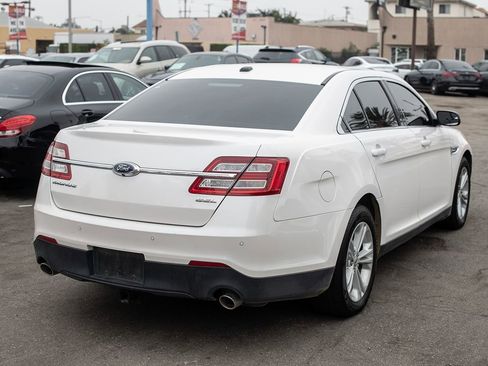 Used 2018 Ford Taurus SEL w/ Equipment Group 201A image 6
