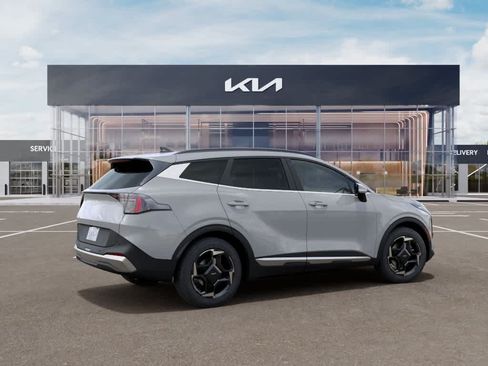 New 2026 Kia Sportage EX FWD image 6