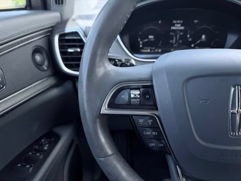 Used 2019 Lincoln Nautilus Reserve w/ Cargo Utility Package AWD/4WD image 30
