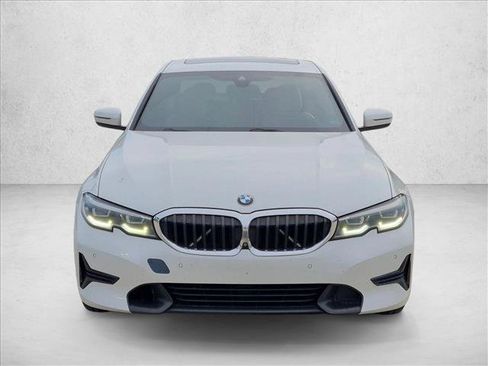 Used 2020 BMW 330i Sedan w/ Premium Package RWD image 2