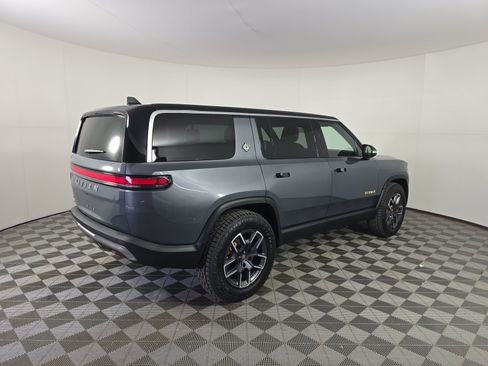 Used 2023 Rivian R1S Launch Edition Quad AWD/4WD image 5