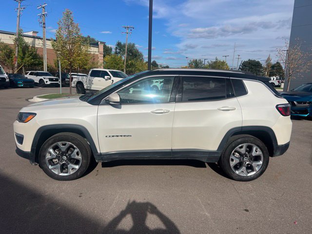 Used 2020 Jeep Compass Limited w/ Luxury Seat Group AWD/4WD image 8
