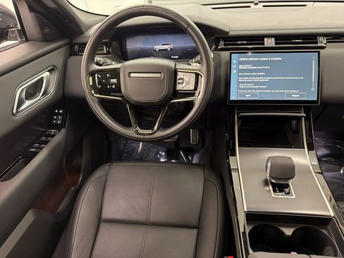 Certified 2026 Land Rover Range Rover Velar Dynamic SE AWD/4WD image 31