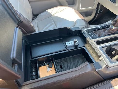 Used 2019 Ford F150 Limited image 46