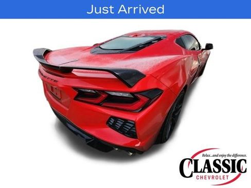 Used 2021 Chevrolet Corvette Stingray Premium Cpe w/ Z51 Performance Package image 11