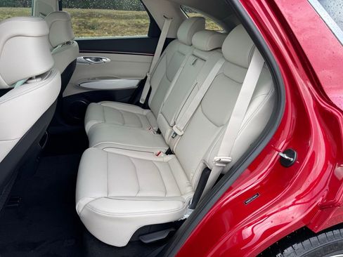 New 2026 Genesis GV70 2.5T Advanced image 23