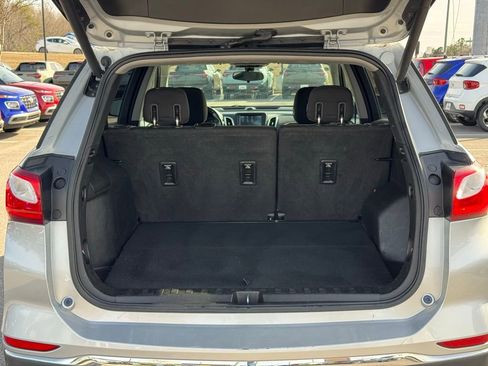 Used 2018 Chevrolet Equinox LT image 14
