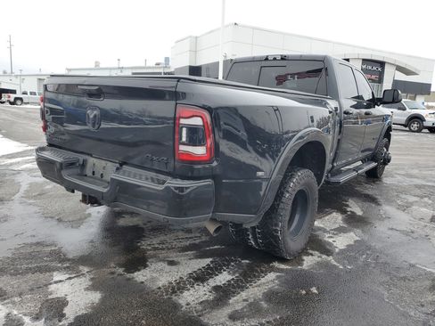 Used 2022 RAM 3500 Limited image 4