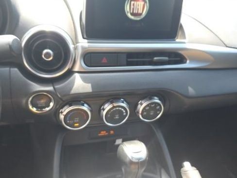 Used 2020 FIAT 124 Spider Classica w/ Technology Group RWD image 7