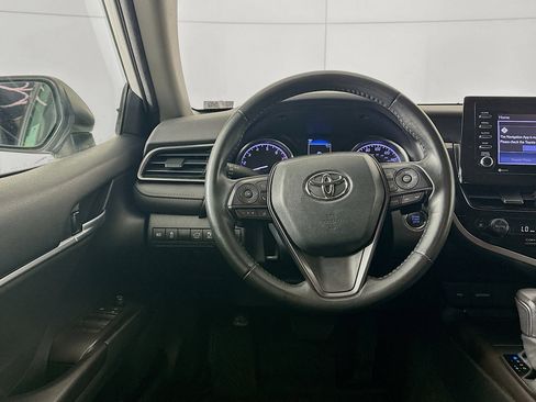 Used 2023 Toyota Camry SE w/ Convenience Package image 17
