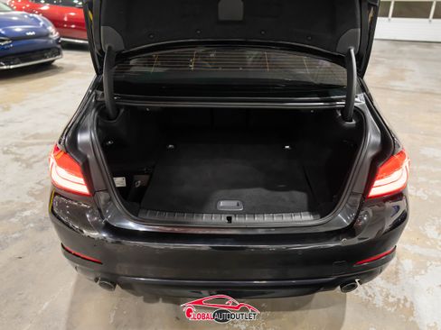 Used 2018 BMW 530e w/ Premium Package 2 image 52