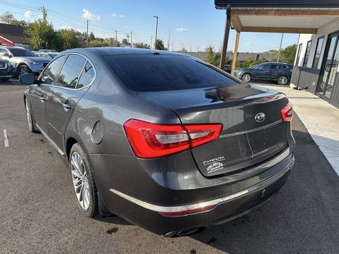 Used 2016 Kia Cadenza Premium image 9