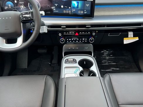New 2026 Hyundai Ioniq 9 SEL w/ Tow & Go Package image 11