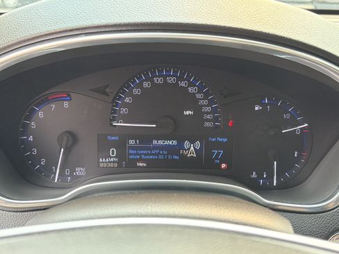 Used 2013 Cadillac SRX Luxury AWD/4WD image 19