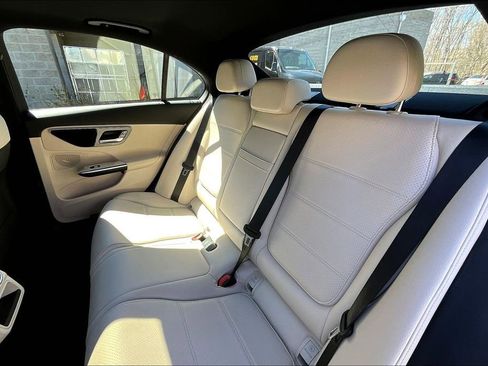 Certified 2023 Mercedes-Benz C 300 4MATIC Sedan image 28