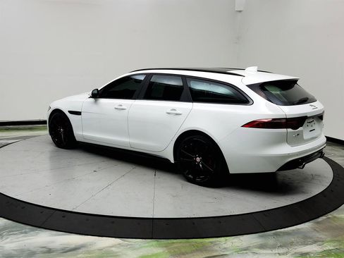 Used 2018 Jaguar XF S AWD/4WD image 7