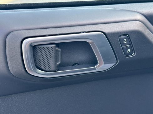 New 2025 Ford Bronco Badlands w/ Sasquatch Package image 11