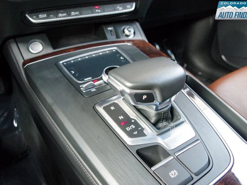 Used 2020 Audi Q5 2.0T Premium Plus w/ Premium Plus Package image 16