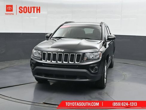 Used 2017 Jeep Compass Sport w/ Power Value Group FWD image 5